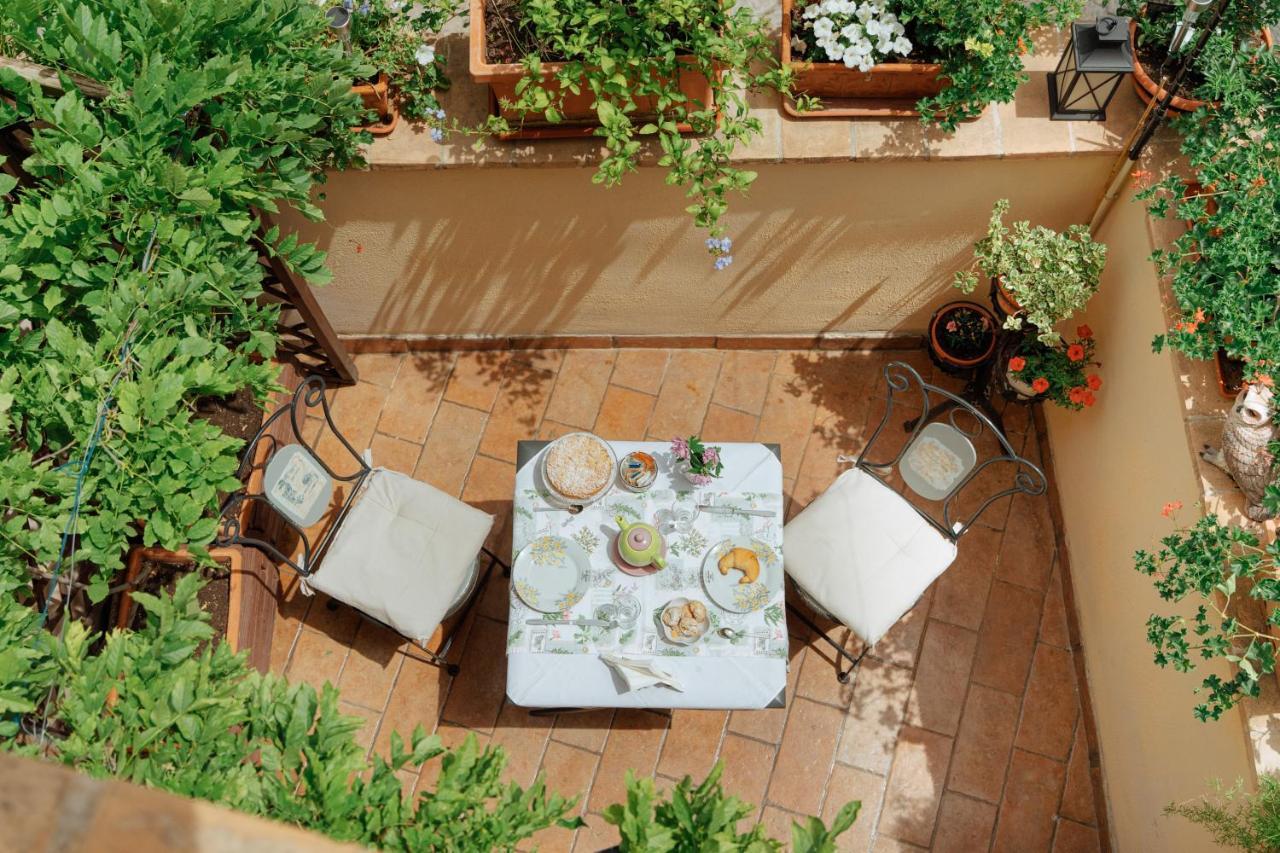 B&B La Finestra Sul Campanile Montecosaro  Buitenkant foto
