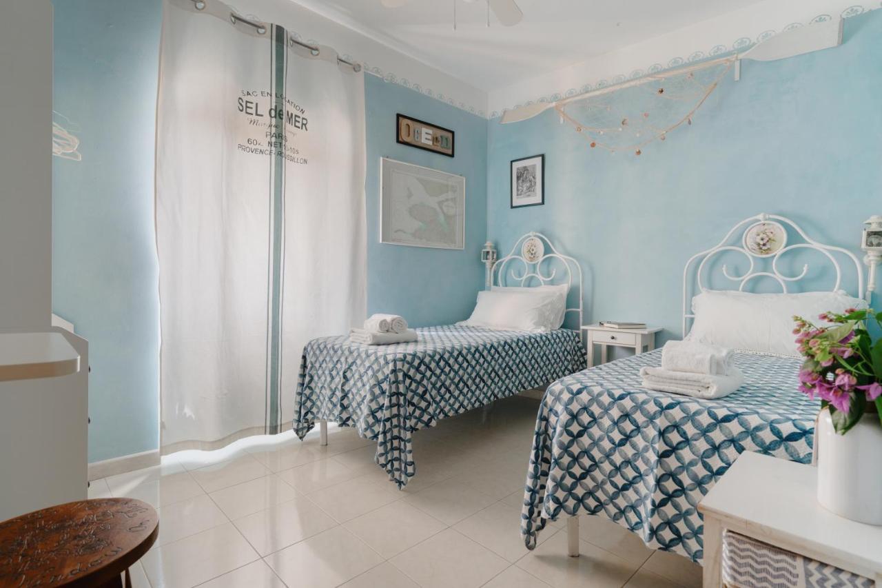 B&B La Finestra Sul Campanile Montecosaro  Buitenkant foto