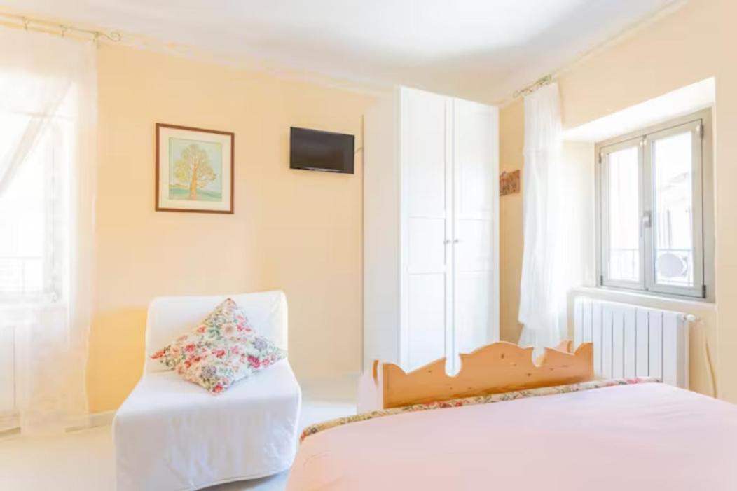 B&B La Finestra Sul Campanile Montecosaro  Buitenkant foto